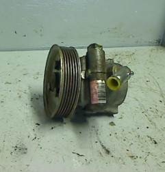 Pompe de direction FIAT DOBLO 2 Photo n°1