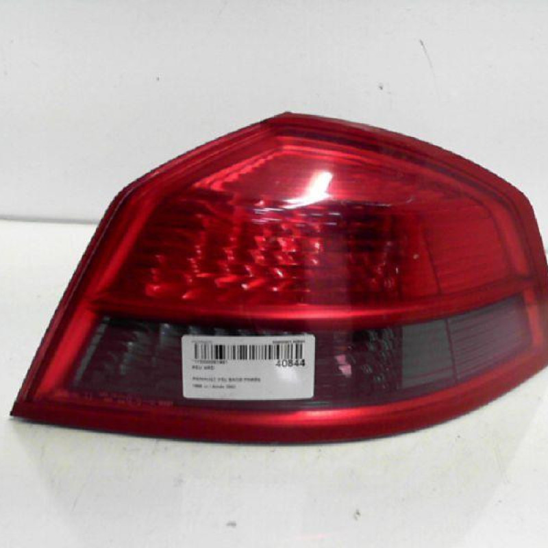 Feu arriere principal droit (feux) RENAULT VEL SATIS