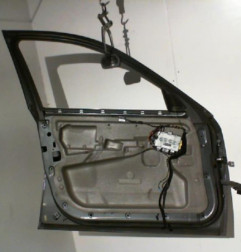 Porte avant gauche BMW SERIE 5 E61 Photo n°6