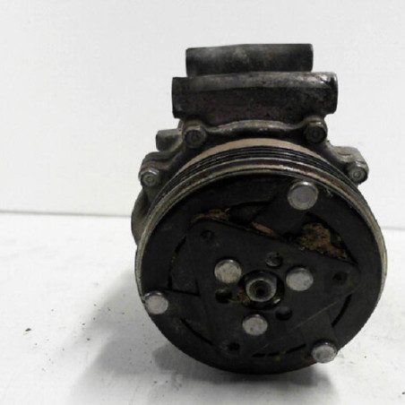 Compresseur clim DACIA SANDERO 1 Photo n°1