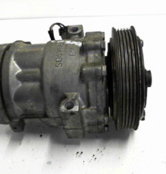 Compresseur clim OPEL CORSA C Photo n°1