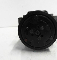 Compresseur clim RENAULT CLIO 1
