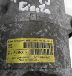 Compresseur clim FORD FIESTA 6 Photo n°3