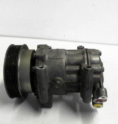 Compresseur clim RENAULT TWINGO 2 Photo n°1