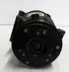 Compresseur clim RENAULT LAGUNA 2 Photo n°3