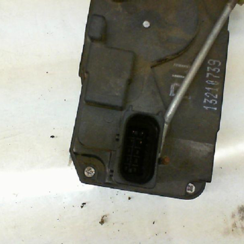 Serrure arriere droit OPEL ASTRA H