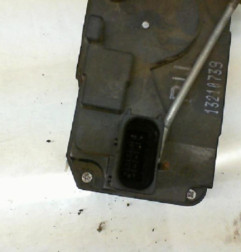 Serrure arriere droit OPEL ASTRA H Photo n°6