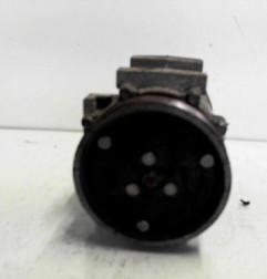 Compresseur clim DACIA LOGAN MCV 1