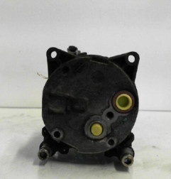 Compresseur clim PEUGEOT 406 Photo n°1