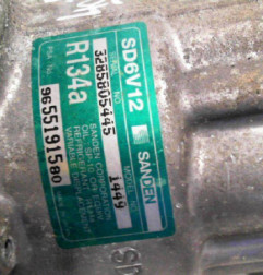 Compresseur clim PEUGEOT 307 Photo n°3