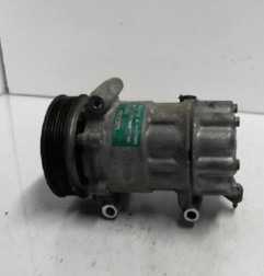 Compresseur clim PEUGEOT 307 Photo n°4