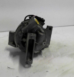 Compresseur clim RENAULT TWINGO 3 Photo n°1