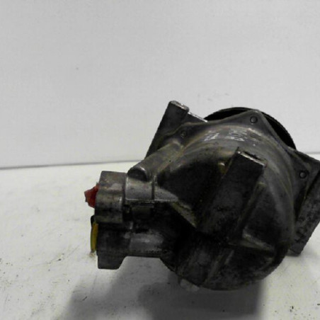 Compresseur clim DACIA DOKKER