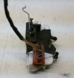 Serrure avant droit PEUGEOT 406 Photo n°5