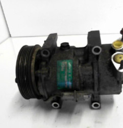 Compresseur clim PEUGEOT 307 Photo n°4