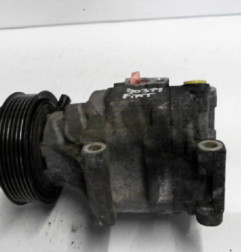 Compresseur clim FIAT PUNTO 2 Photo n°4