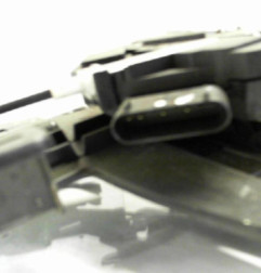 Serrure avant droit FORD FIESTA 6 Photo n°6