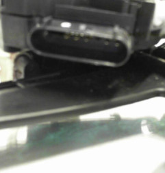 Serrure avant gauche FORD FIESTA 6 Photo n°6