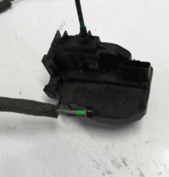 Serrure arriere droit NISSAN QASHQAI 1