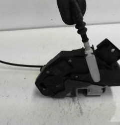 Serrure avant gauche FORD FIESTA 6