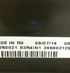 Feu arriere stop central RENAULT TWINGO 3 Photo n°6