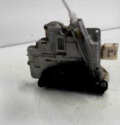 Serrure arriere gauche AUDI A4 2 Photo n°1