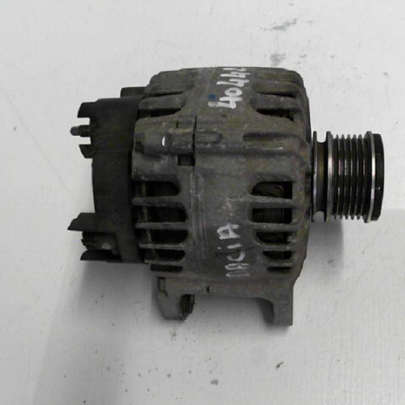 Alternateur DACIA DUSTER 1