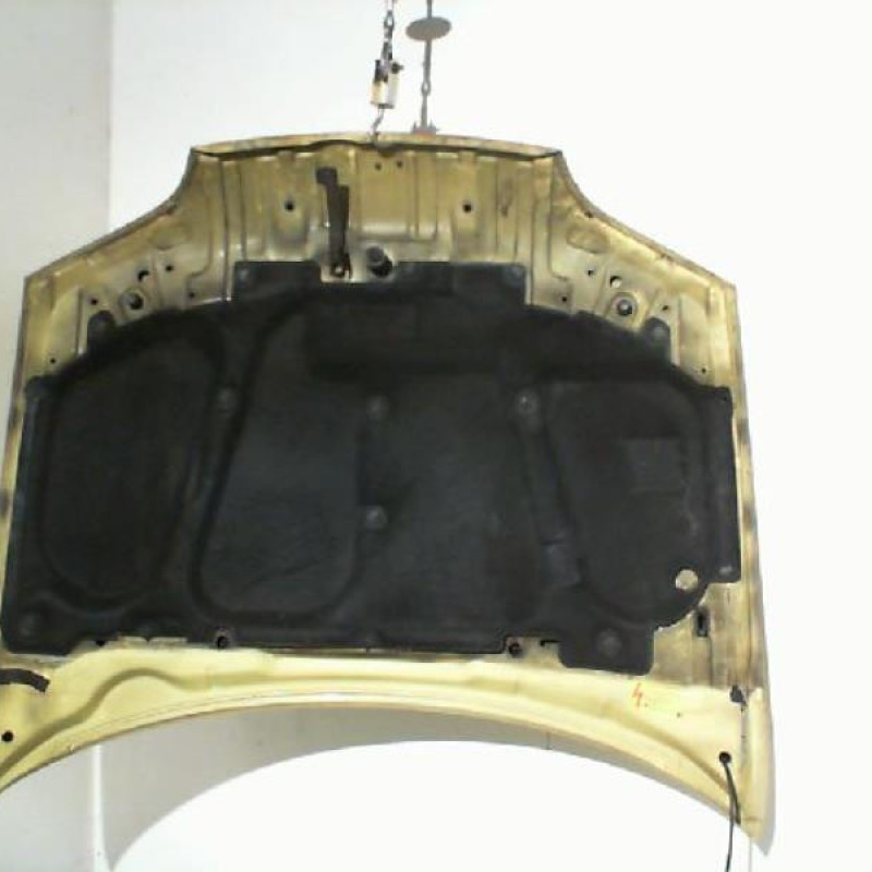 Capot OPEL TIGRA 1