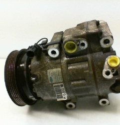 Compresseur clim KIA CEE-D 1 SPORT WAGON Photo n°1