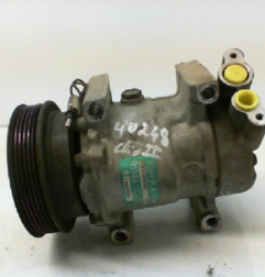 Compresseur clim RENAULT CLIO 2 Photo n°4