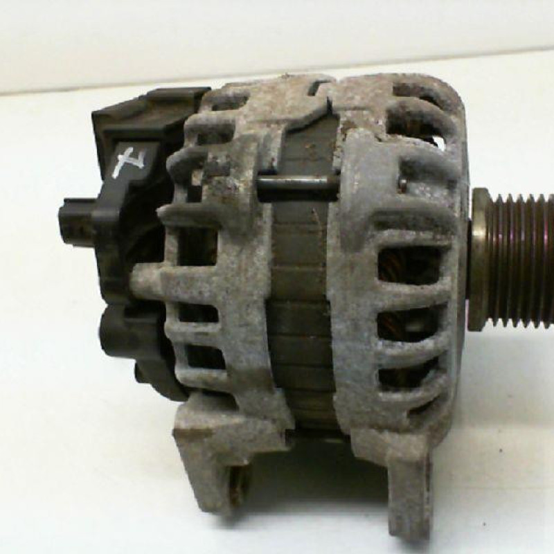 Alternateur RENAULT CLIO 4