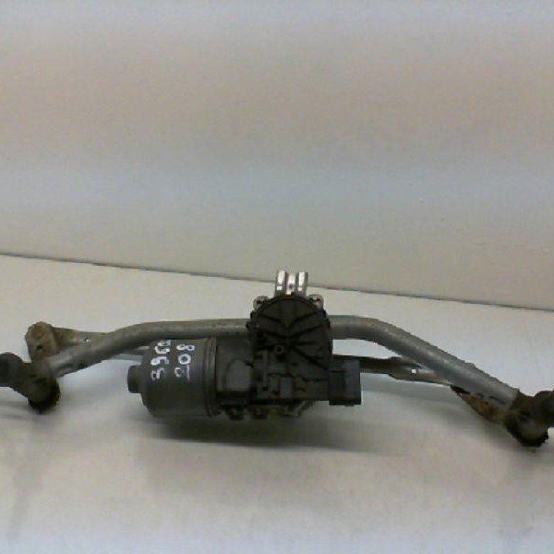 Moteur essuie glace avant PEUGEOT 208 1