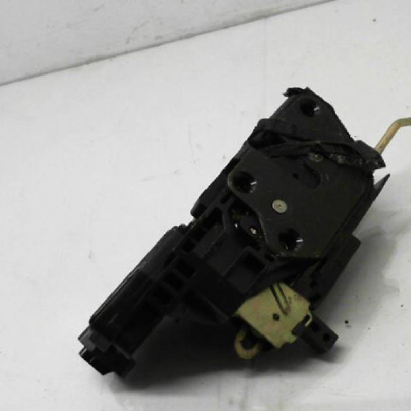 Serrure avant droit HYUNDAI MATRIX