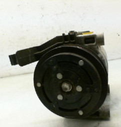 Compresseur clim FORD KA 2 Photo n°5