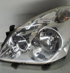 Optique avant principal gauche (feux)(phare) TOYOTA COROLLA VERSO 2 Photo n°1