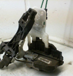 Serrure arriere droit HYUNDAI I 30 1