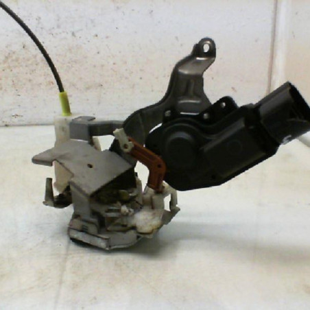 Serrure arriere droit PEUGEOT 107