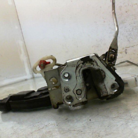 Serrure avant gauche TOYOTA AYGO 1 Photo n°1