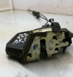 Serrure arriere droit TOYOTA AVENSIS 2