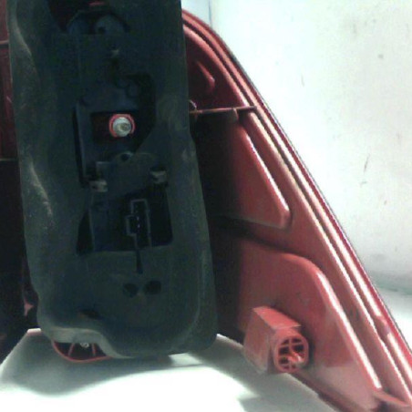 Feu arriere principal droit (feux) PEUGEOT 1007 Photo n°1