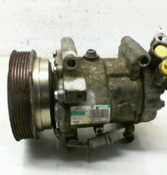 Compresseur clim RENAULT CLIO 3 Photo n°4