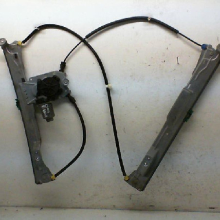 Leve vitre electrique avant droit RENAULT CLIO 3 Photo n°1