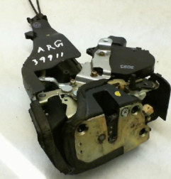 Serrure arriere gauche TOYOTA RAV4 2 Photo n°4