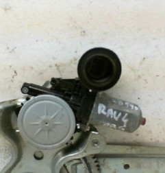 Leve vitre electrique arriere gauche TOYOTA RAV4 3 Photo n°1