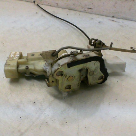 Serrure avant gauche TOYOTA YARIS VERSO Photo n°1