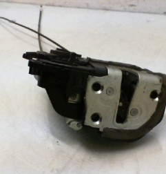 Serrure arriere droit TOYOTA YARIS 2