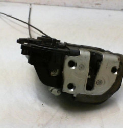 Serrure arriere droit TOYOTA YARIS 2 Photo n°4