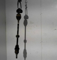 Cardan droit (transmission) TOYOTA YARIS 2