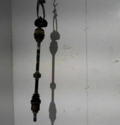 Cardan droit (transmission) TOYOTA YARIS 2 Photo n°5