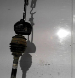 Cardan droit (transmission) TOYOTA YARIS 2 Photo n°6